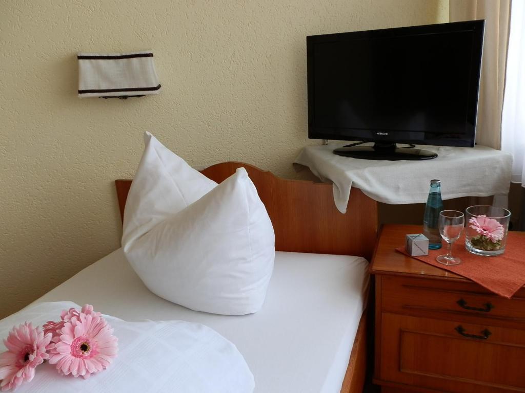 Landhotel Loewen Блумберґ Екстер'єр фото